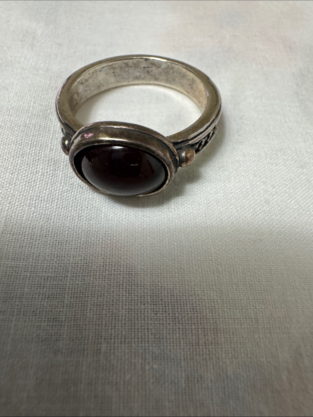 Sterling Silver Garnet Cabochon Ring - Deep Red